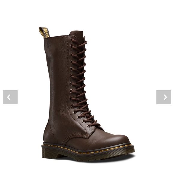 Dr. Martens Shoes - Dr. Marten dark brown boots